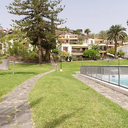 Rocas Rojas Apartment San Bartolomé