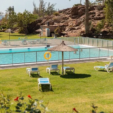 Rocas Rojas Apartment San Bartolomé