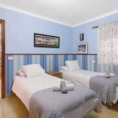 Apartment Rocas Rojas