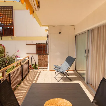 Rocas Rojas Apartment